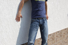 Burglar — Girls Abuse Guys, starring Alexa Bold, Daria Glower